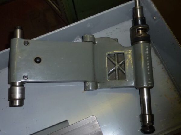 DECKEL KF-12