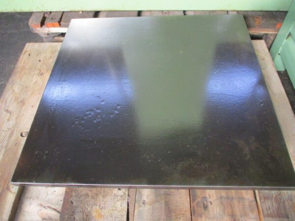 UNBEKANNT 500 x 500 x 110 mm