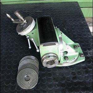 DECKEL 2212
