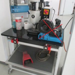 FMW - Friedrich R 100 025 - Radialnietmaschine
