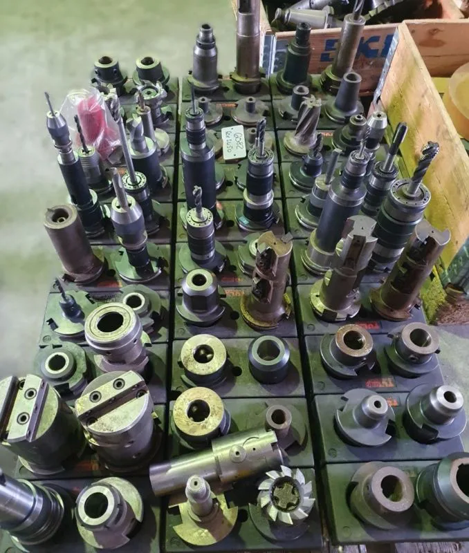 Alternative view of SK 50 + TUL KELCH  UNBEKANNT