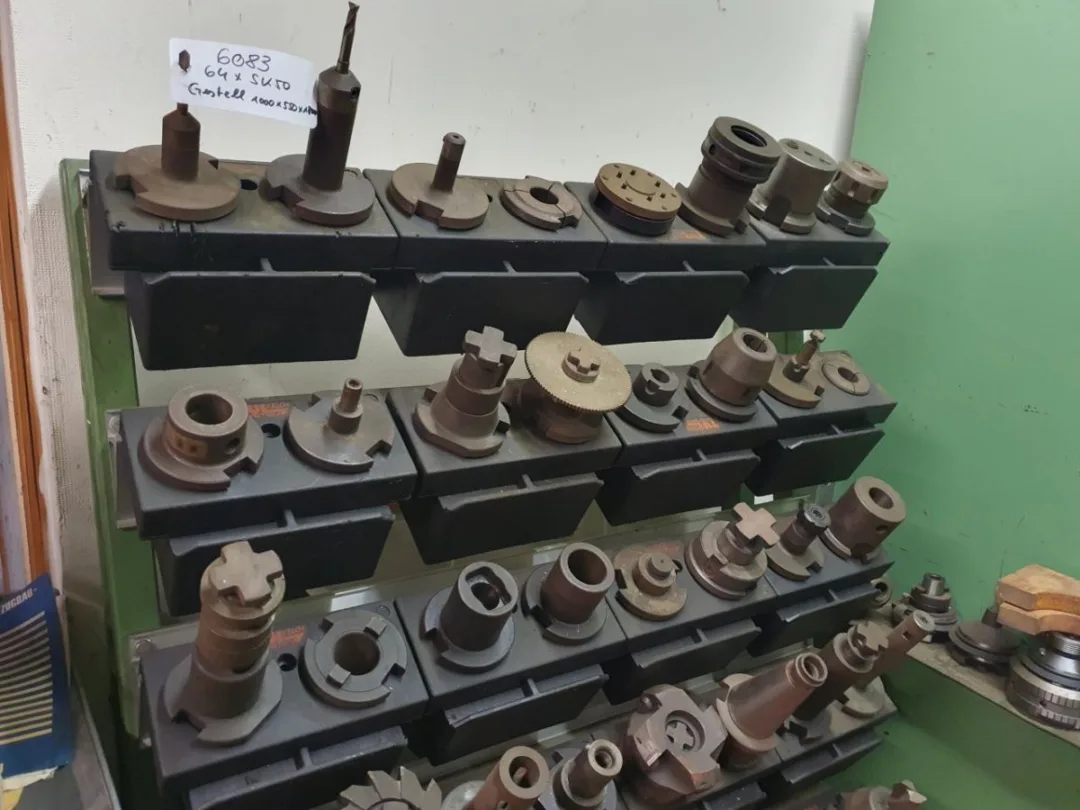 Alternative view of SK 50 / TUL Kelch  UNBEKANNT