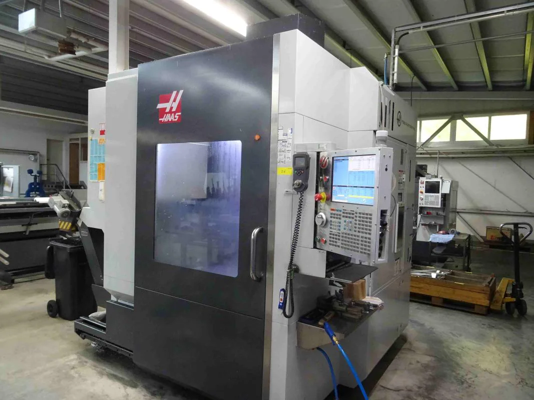 UMC 750 - 5 AX HAAS 2016