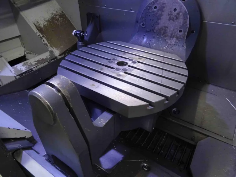 UMC 750 - 5 AX  HAAS 2016