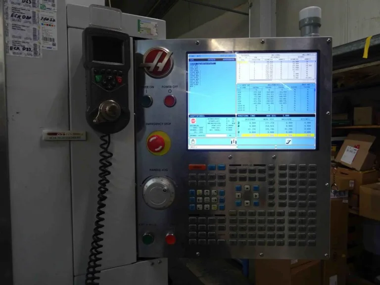 UMC 750 - 5 AX  HAAS 2016