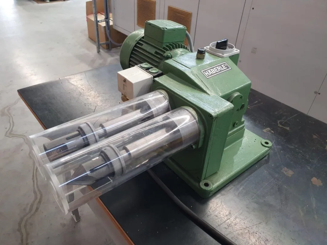 HR 302 - Rohrentgrater  HÄBERLE