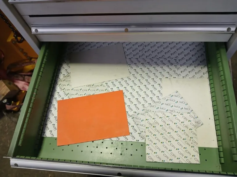 7 Schubladen  - OHNE InhaltUNBEKANNT